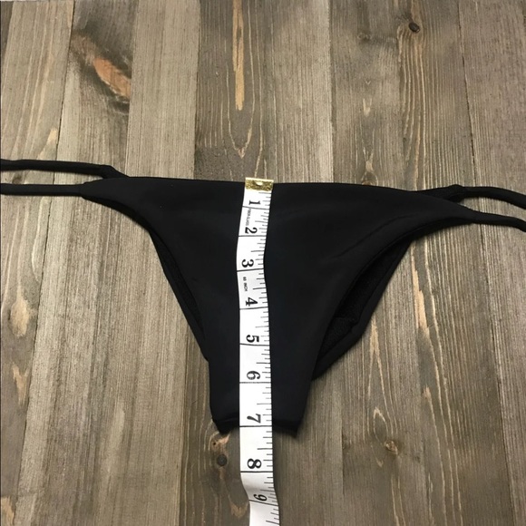 Scrunch Butt Cheeky Coconut bikini - Picture 6 of 7